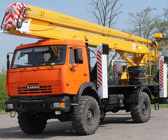 Аренда автовышки в Череповце и  Вологодской области